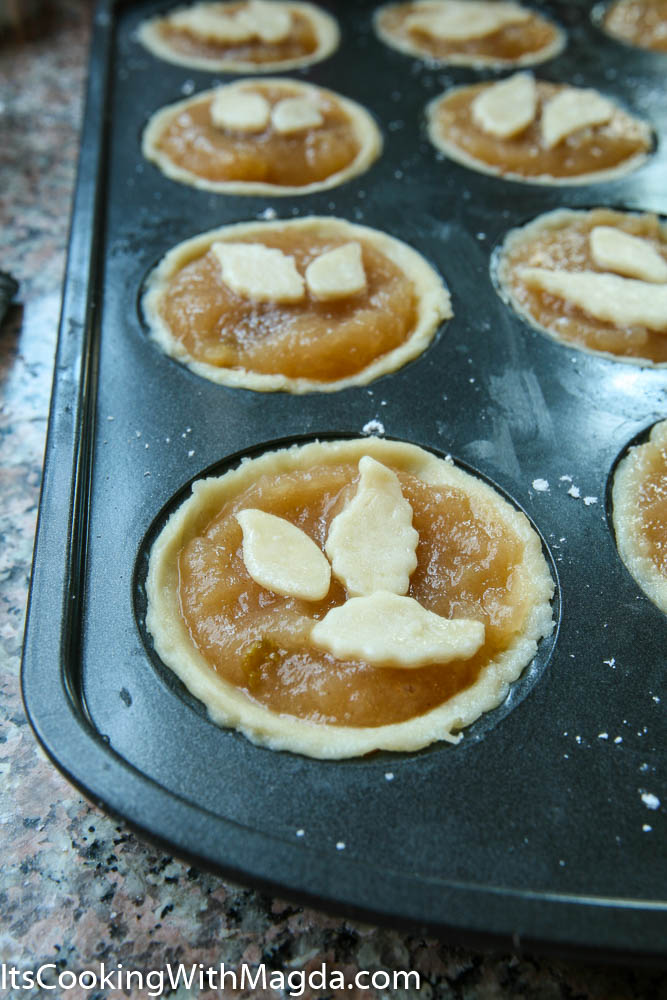 mini apple pies before baking
