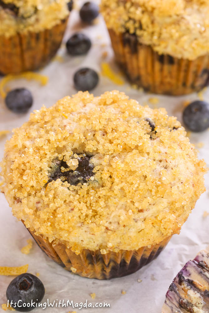 ricotta blueberry muffin